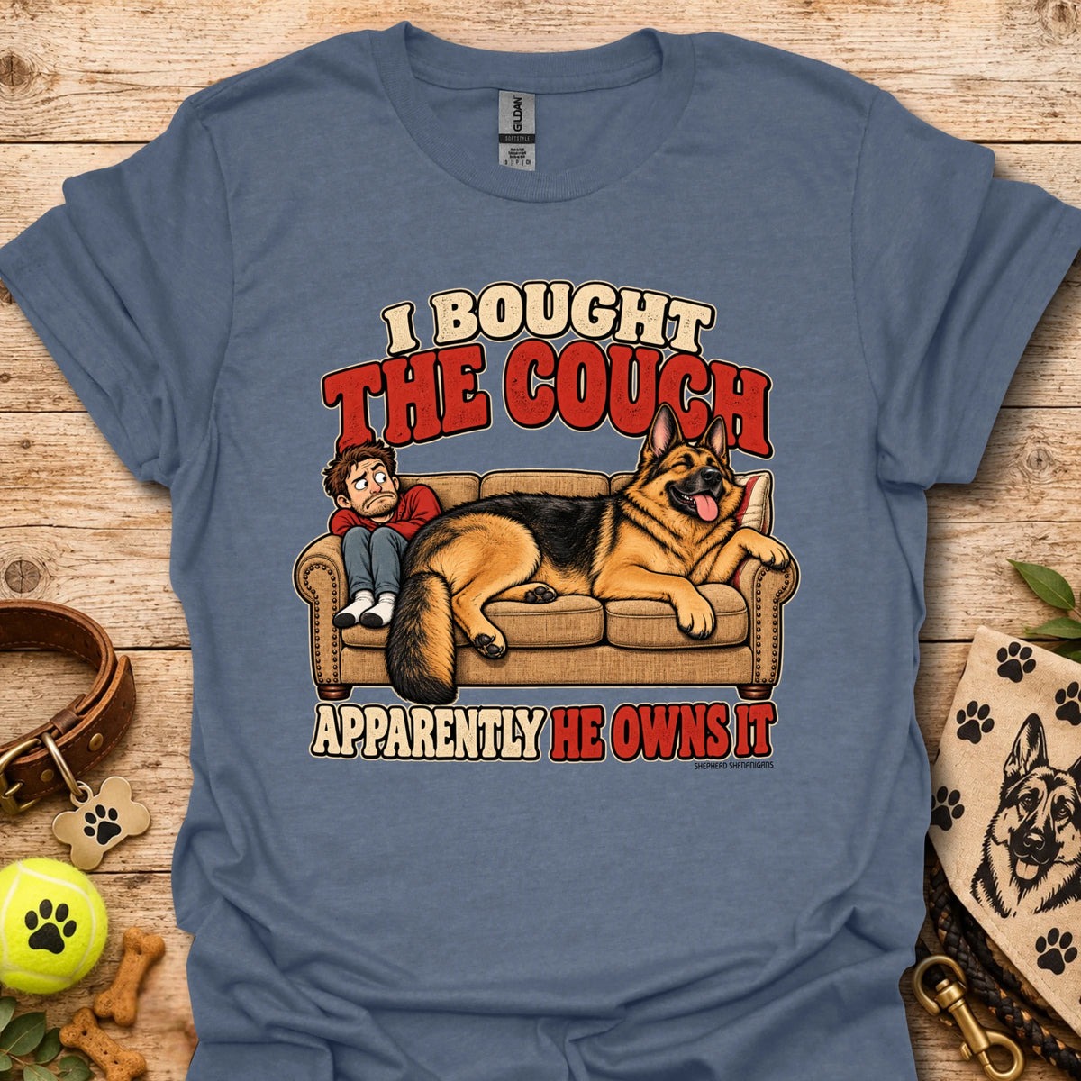 Steel blue graphic T-shirt with couch and dog cartoon print