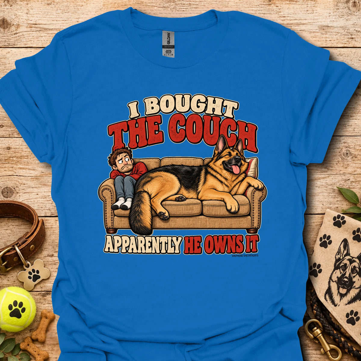 Royal blue graphic T-shirt with couch and dog cartoon print
