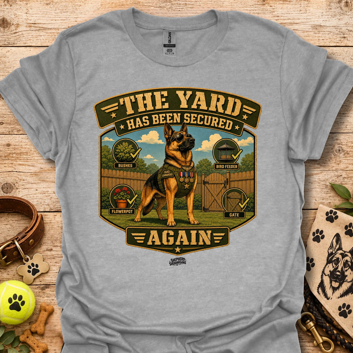 Dog graphic short-sleeve t-shirt in heather gray, front crest print