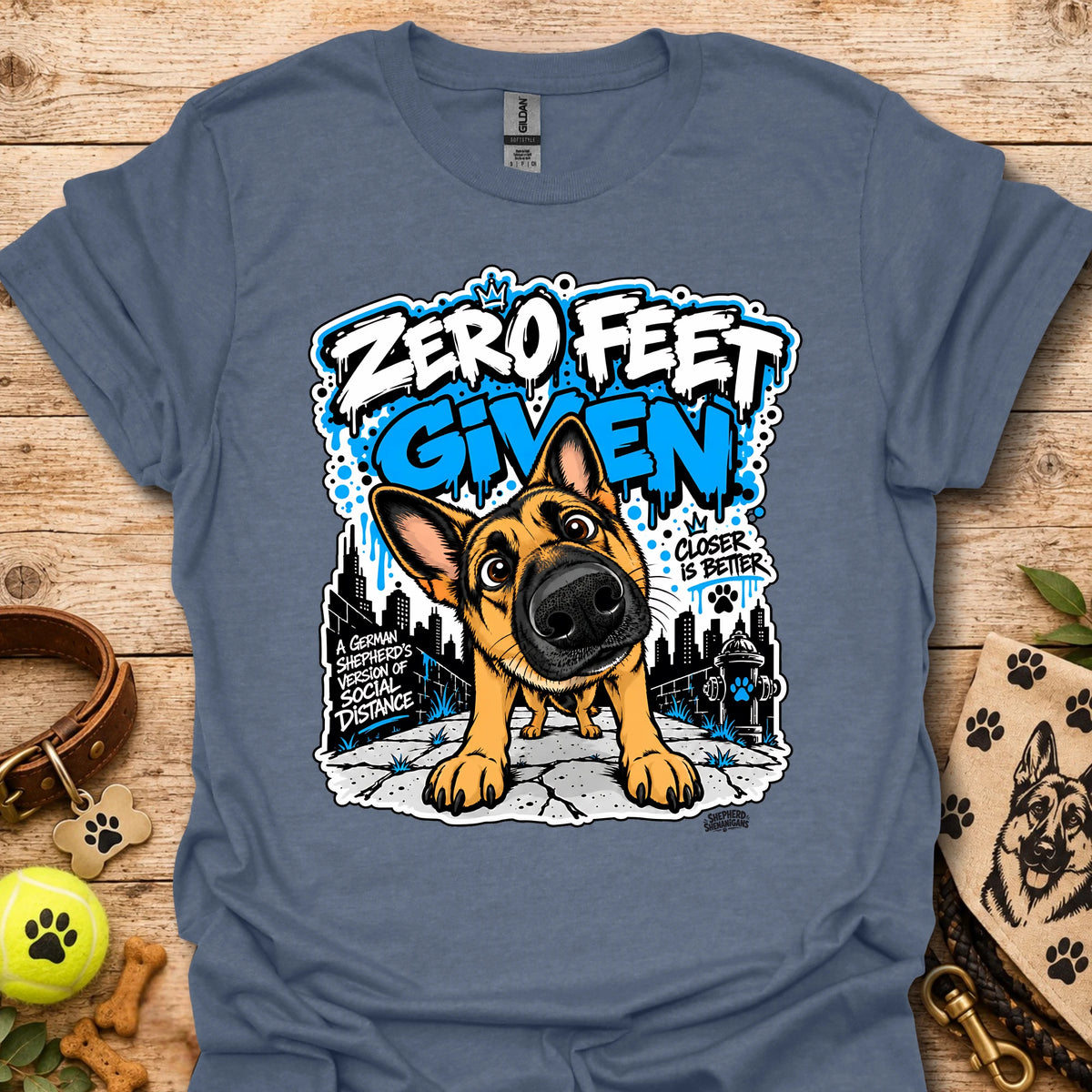 Charcoal crewneck T-shirt with colorful dog graphic and front slogan print